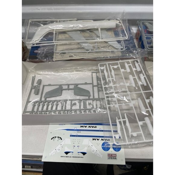 Minicraft Boeing 737-400 Us Airways, Boeing B-377 Stratocruiser, Boeing 707 Lot4 - Picture 6 of 9